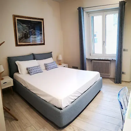 Ad Uso Turistico - Vda - - Numero 0103 *